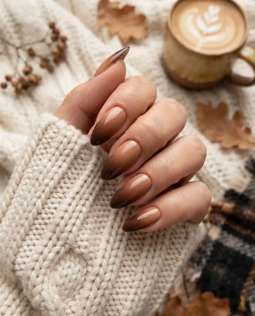 Caramel to chocolate brown ombre nails